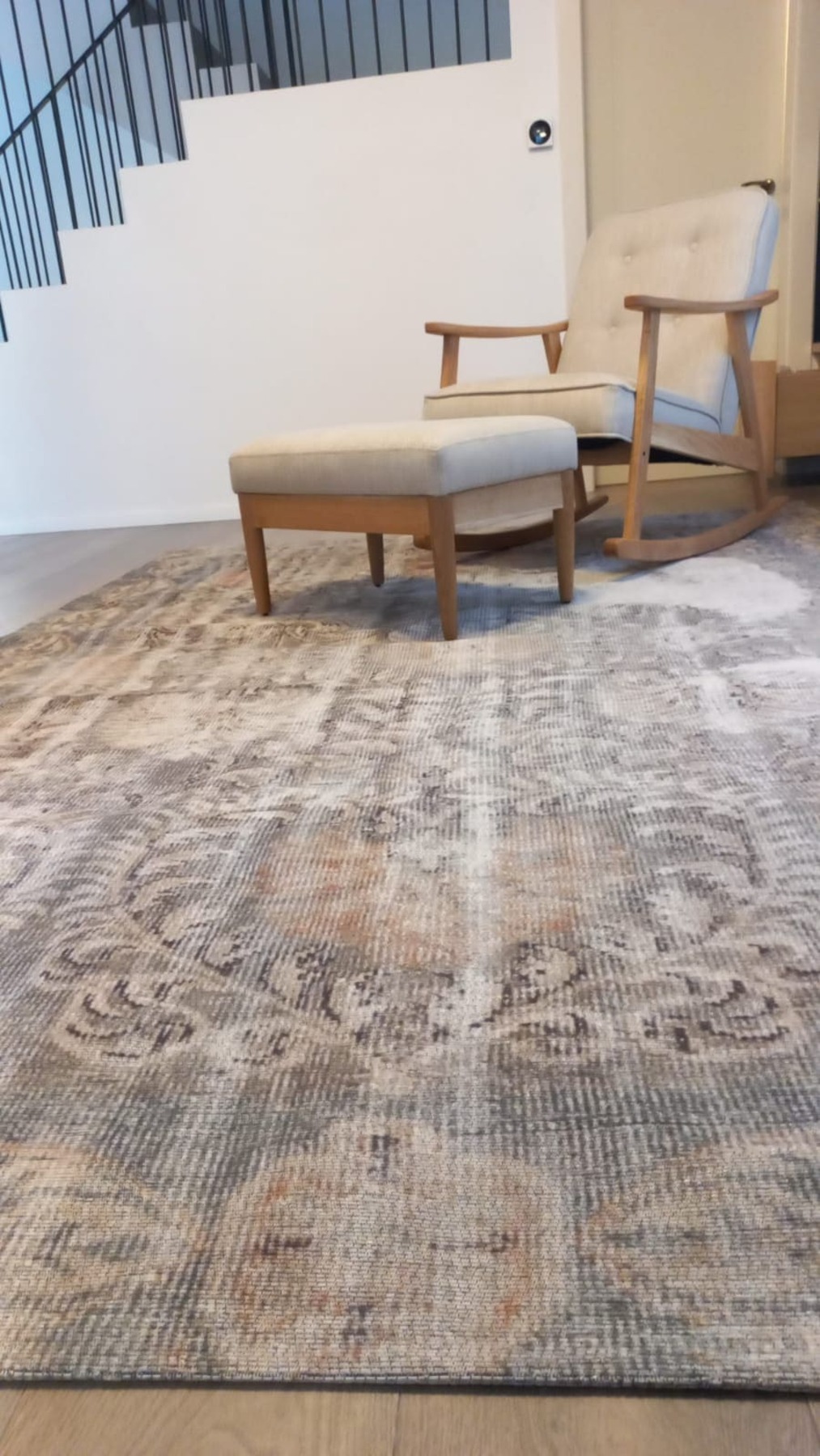 שטיח מרנטה MASERU אפור קרם