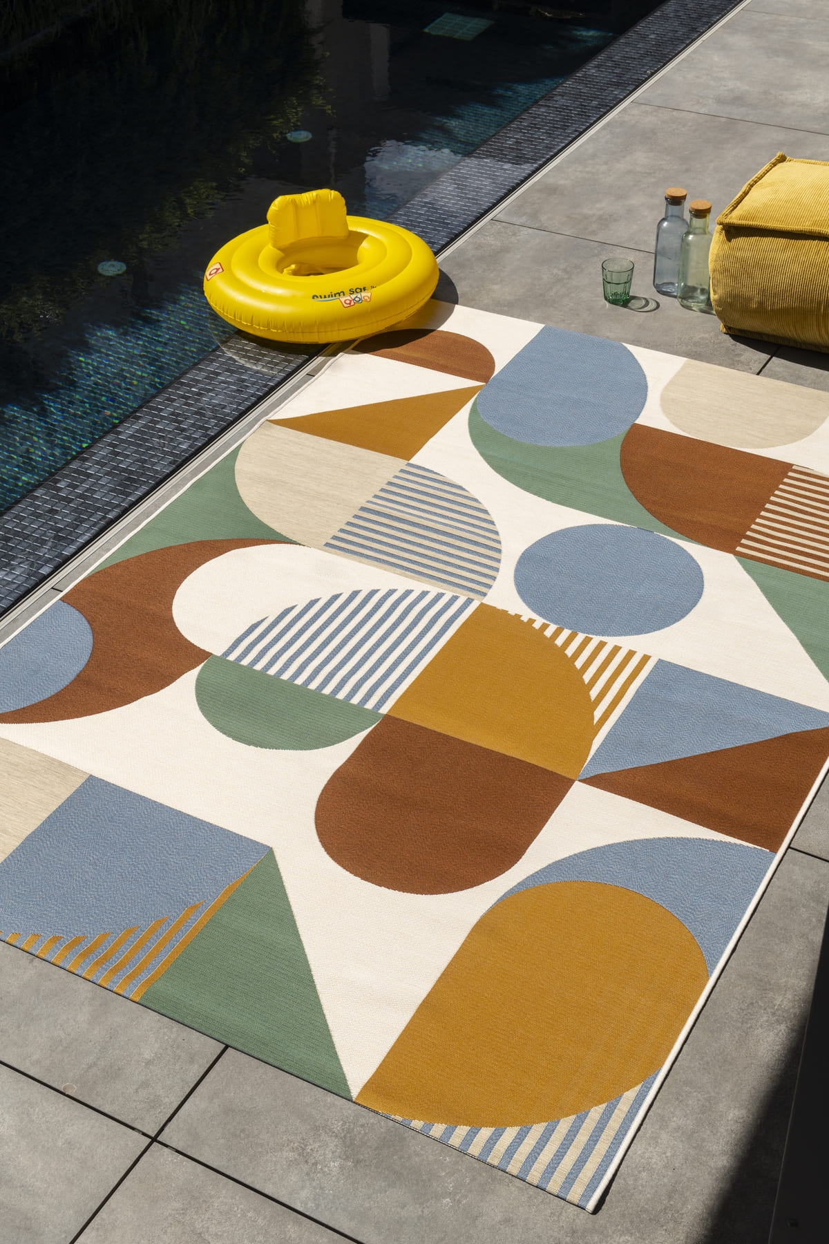 שטיח דומאני אאוטדור ARO צבעוני