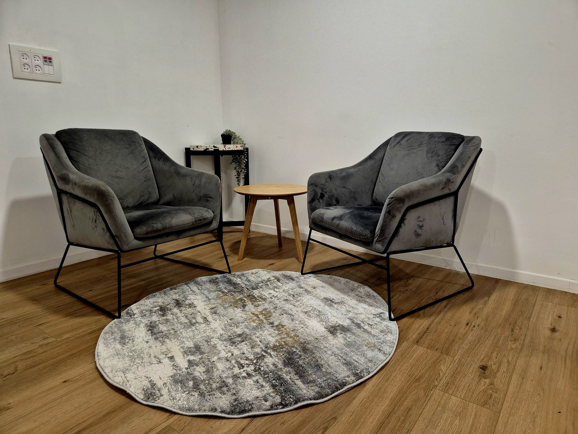 שטיח אפור גאיה B405G עגול - פנימייה בתל אביב